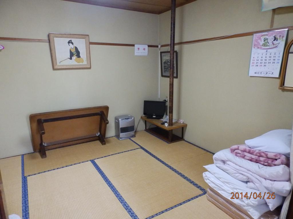 Nikko Suginamiki Youth Hostel Extérieur photo